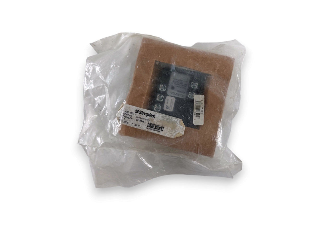 Simplex 4090-9002 Fire Alarm IDNet IAM Relay (NEW IN BOX)