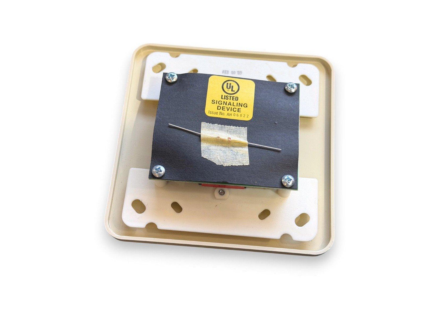 UL Listed fire alarm signaling device with mounting bracket and screws