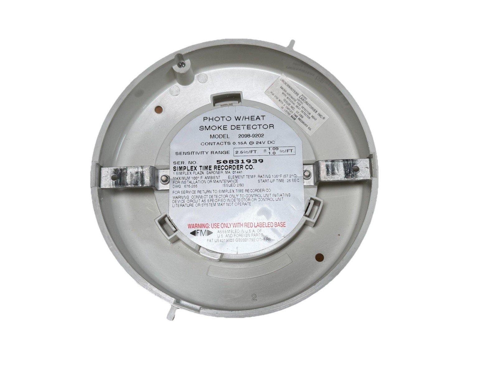 Photoelectric heat smoke detector model 2098-9202 for fire alarm systems, used surplus equipment