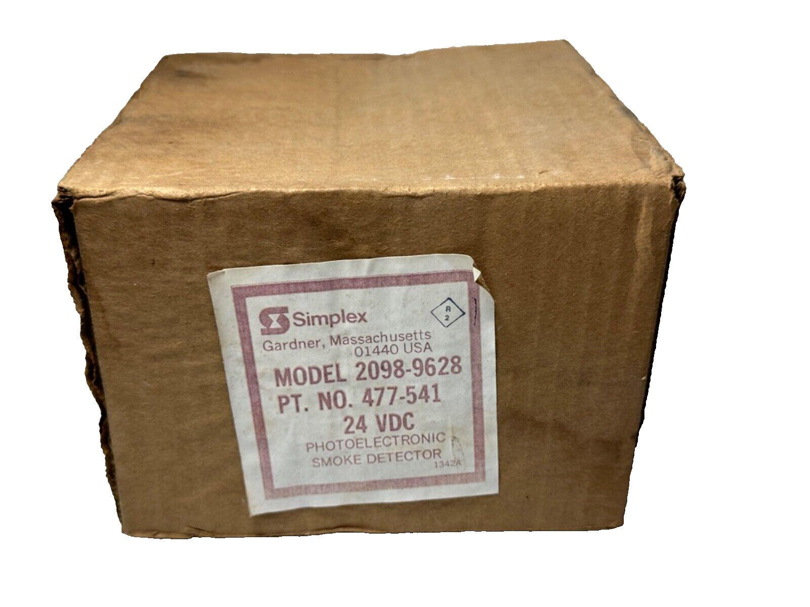 Simplex 24 VDC photoelectric smoke detector model 2098-9628 in original box, fire alarm equipment