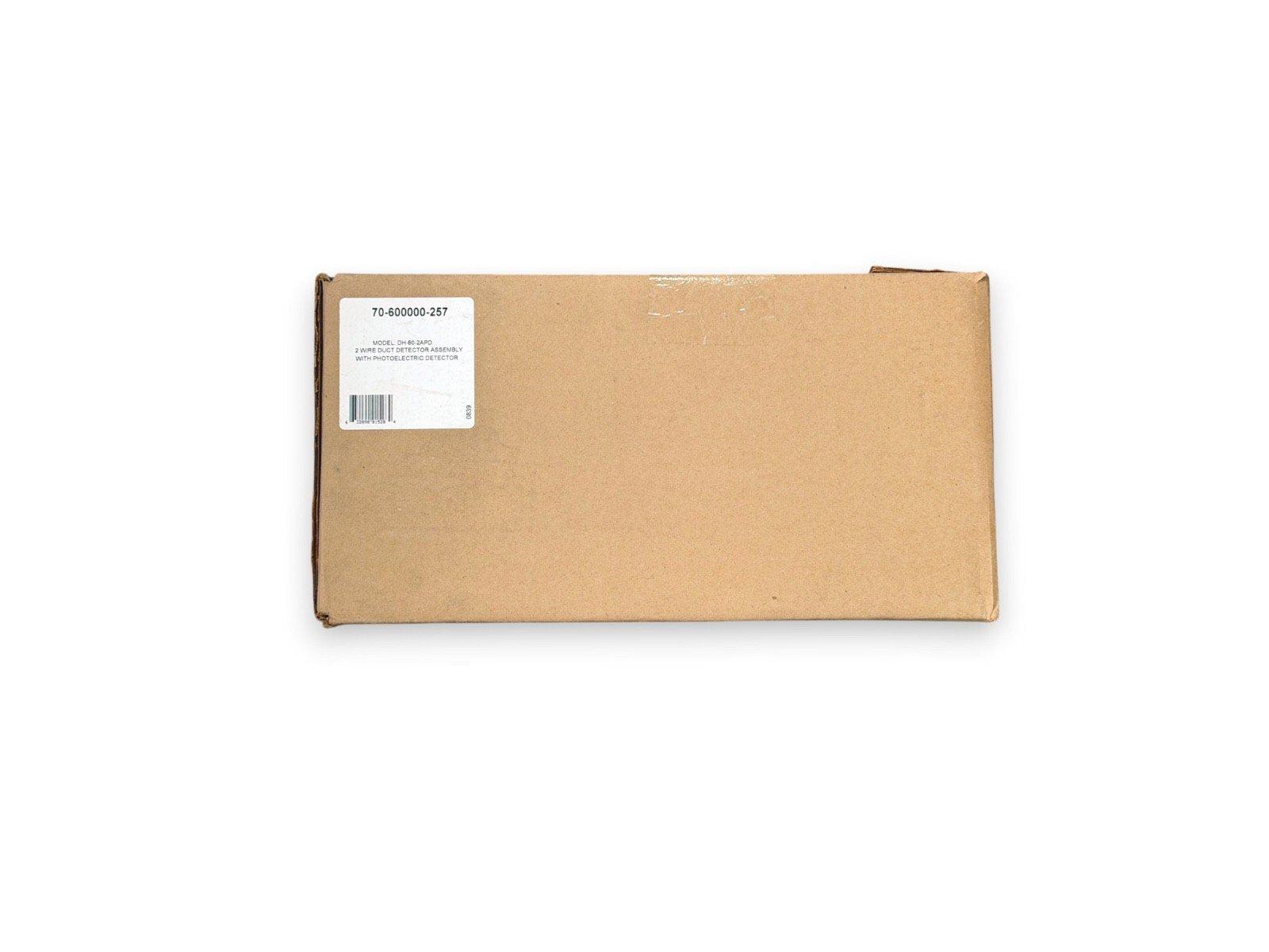 Cardboard box for 2-wire duct detector assembly with photoelectric sensor, model DH-60-2APD