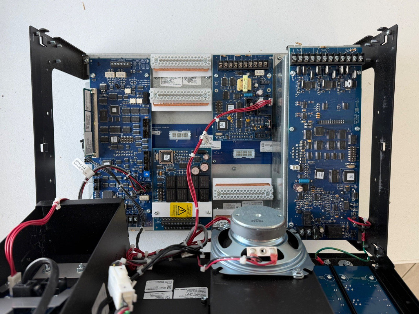 Autocall 4100ES A100-2300 Expansion Bay w/ Digital Audio Controller Cards