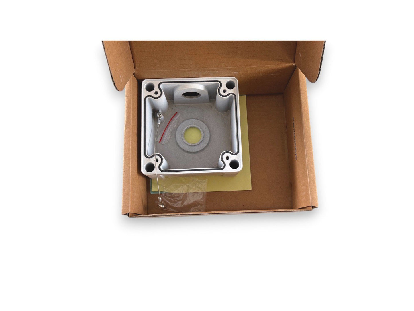 Vivotek AM-71C-VO1 Junction Box (NEW IN BOX)