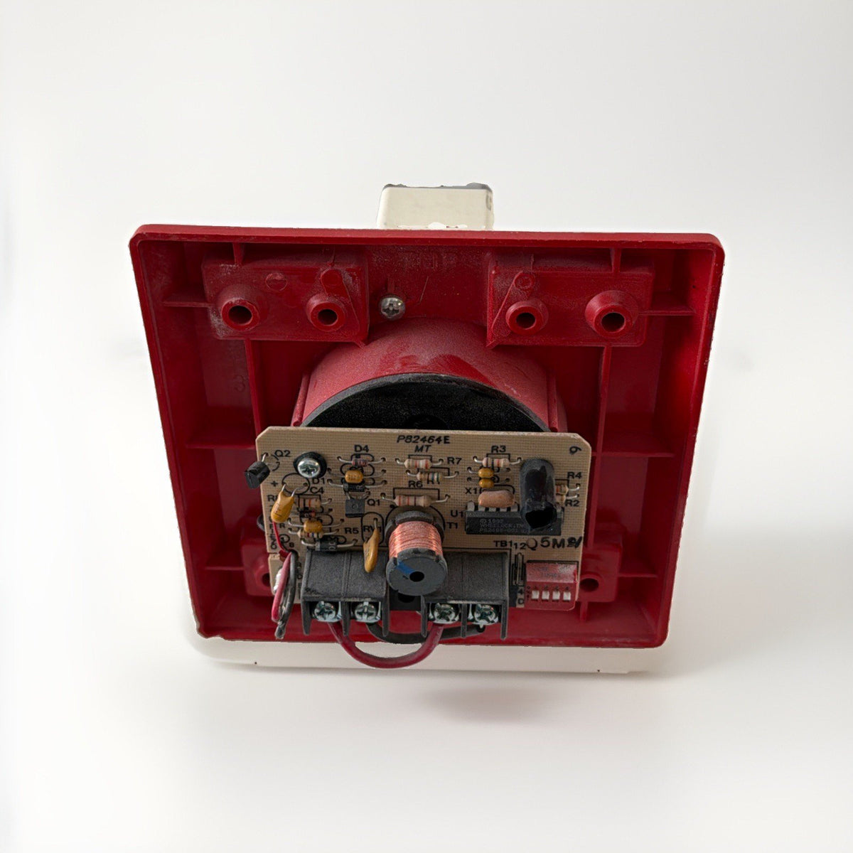 Siemens MTS-15/75 Fire Alarm Horn Strobe Wall Red