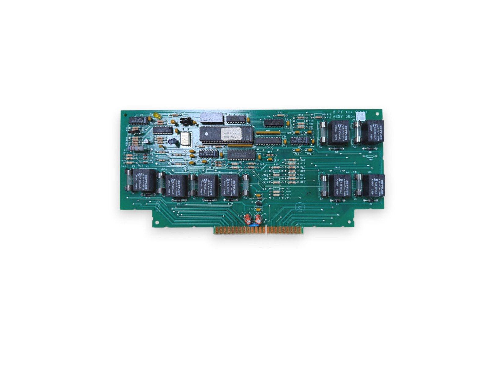 8 PT AUX relay board for fire alarm systems, green PCB with integrated circuits and connectors