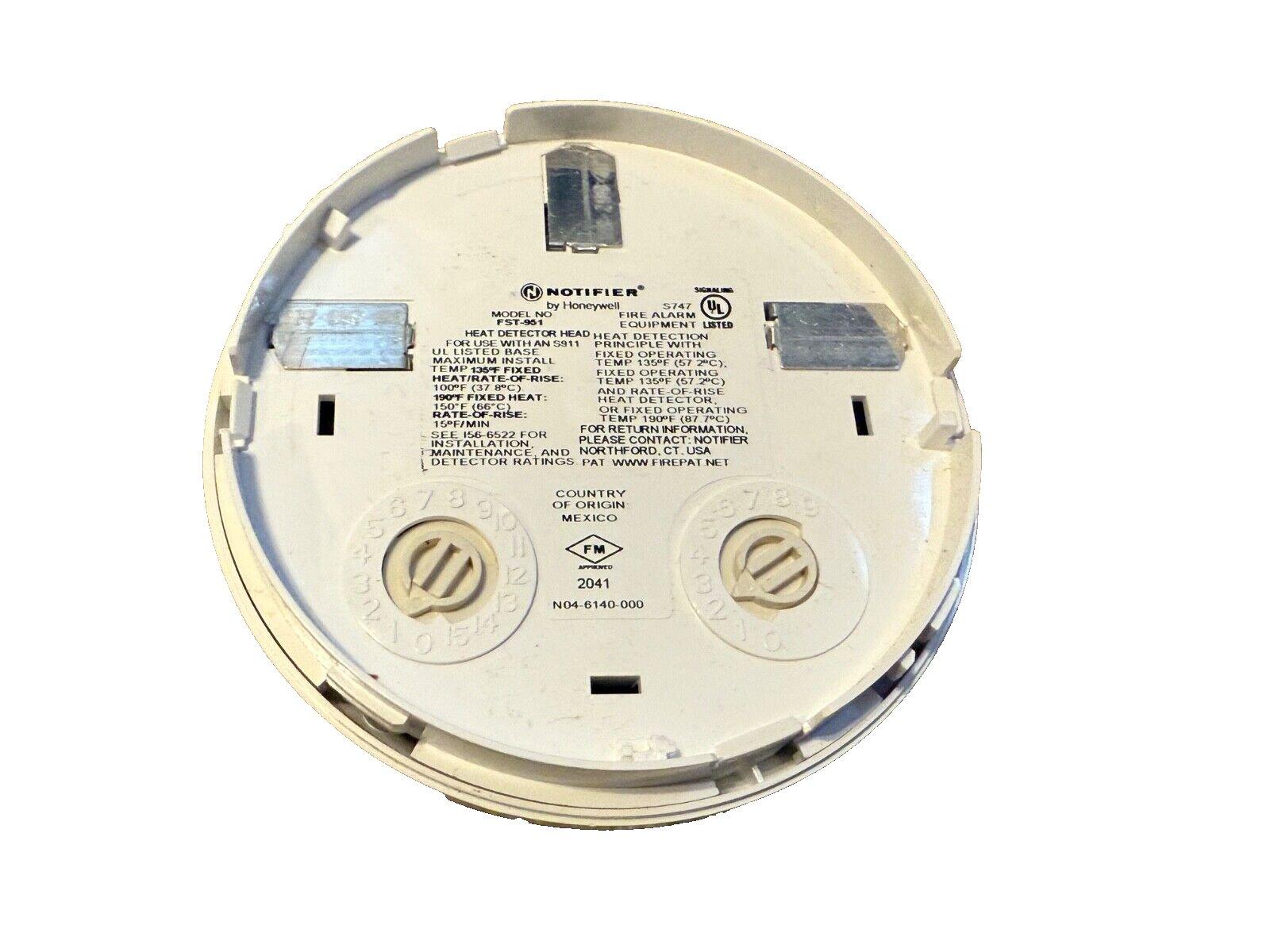 Notifier by Honeywell FST-951 heat detector head for fire alarm systems, UL listed, fixed temp & rate-of-rise detection