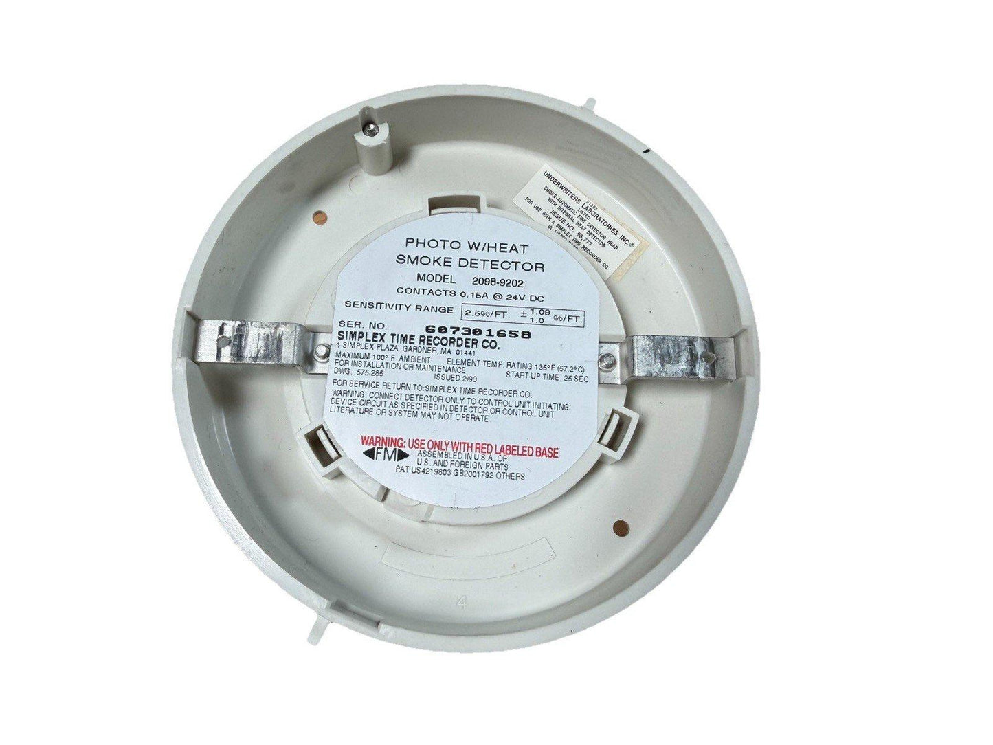 Photoelectric smoke detector with heat sensor, model 2098-9202, for fire alarm systems