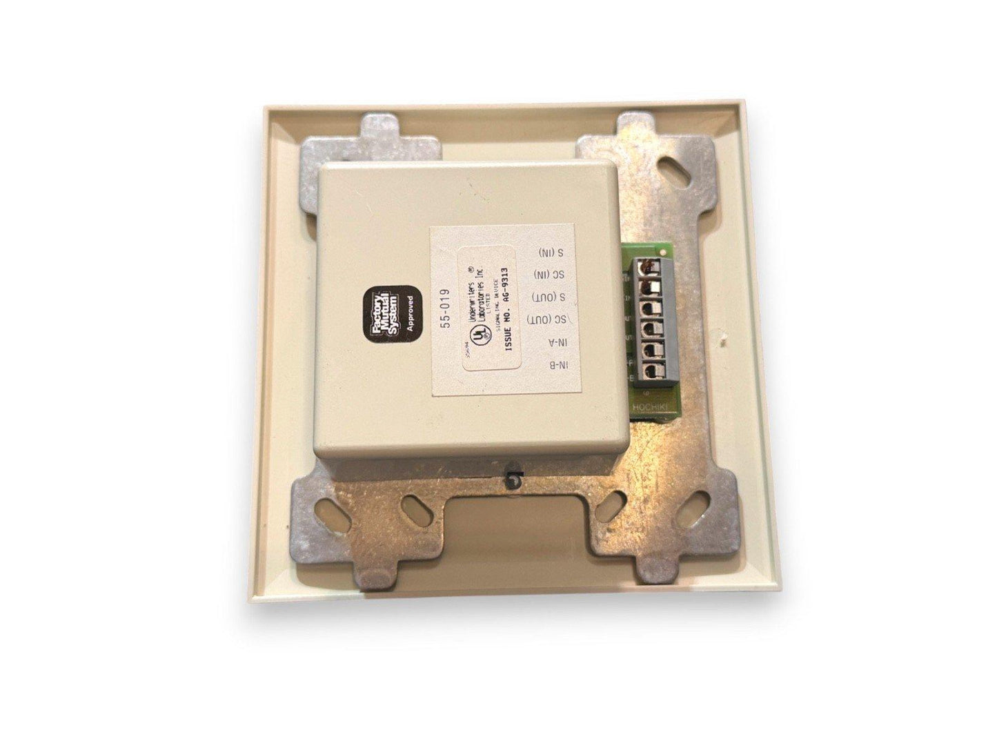 Fire alarm control module with UL listing, terminal block, and metal mounting bracket for commercial systems