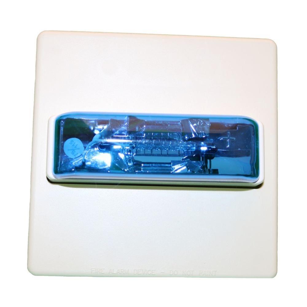Eaton Wheelock RSSWP-24MCCH-NW 123551 Strobe White Blue Lens (NEW IN BOX)