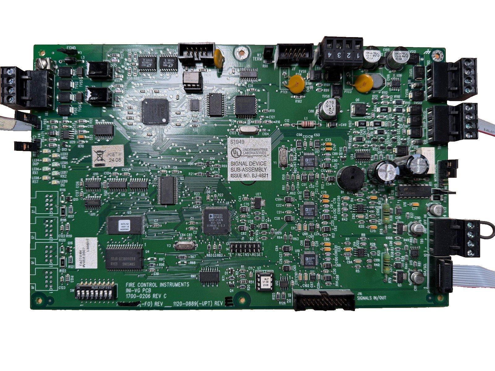 Fire alarm control panel circuit board with UL listed signal device components for fire safety systems